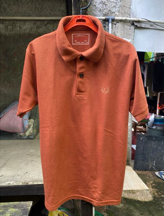 Baju Pria Thrift Second Monza